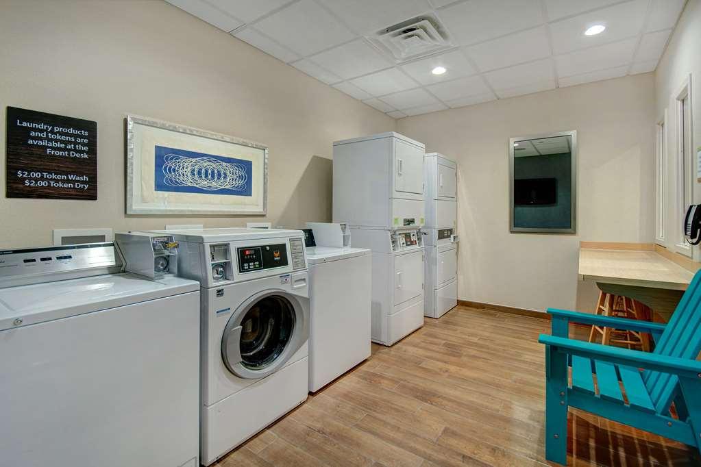 Hampton Inn Zanesville Facilities photo