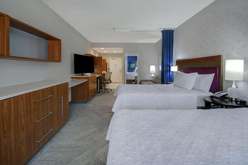 Hampton Inn Zanesville Room photo