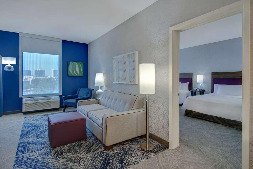 Hampton Inn Zanesville Room photo