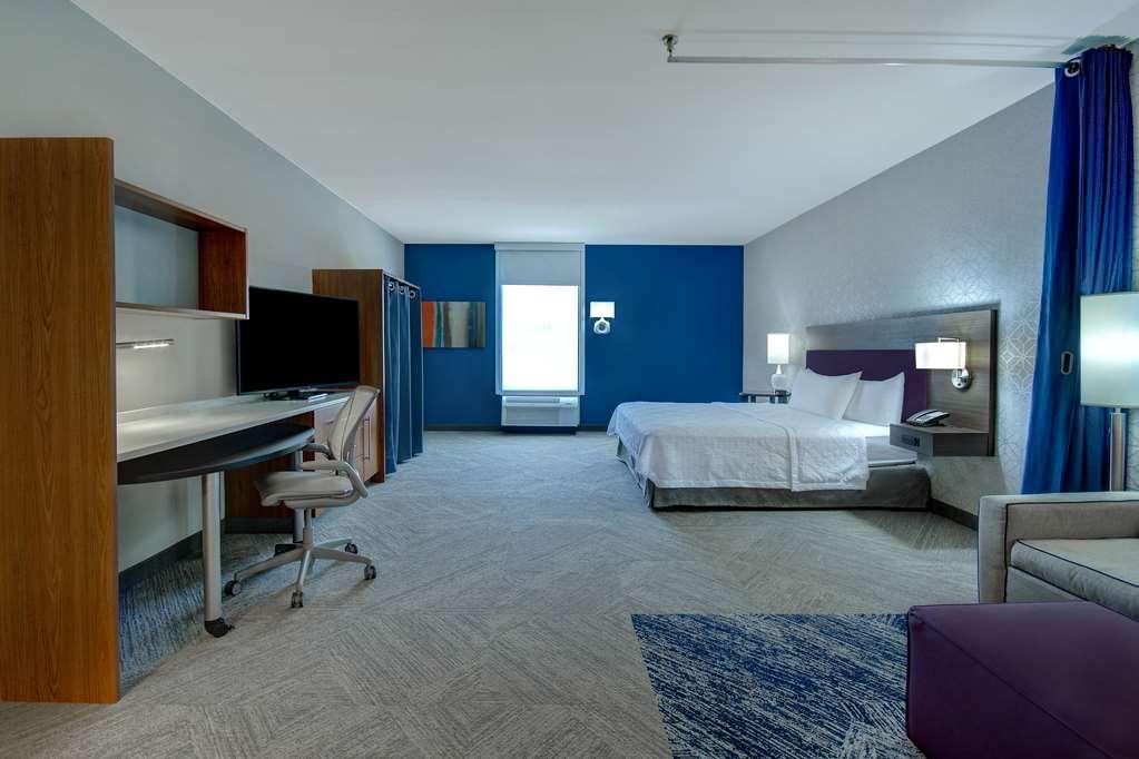 Hampton Inn Zanesville Room photo