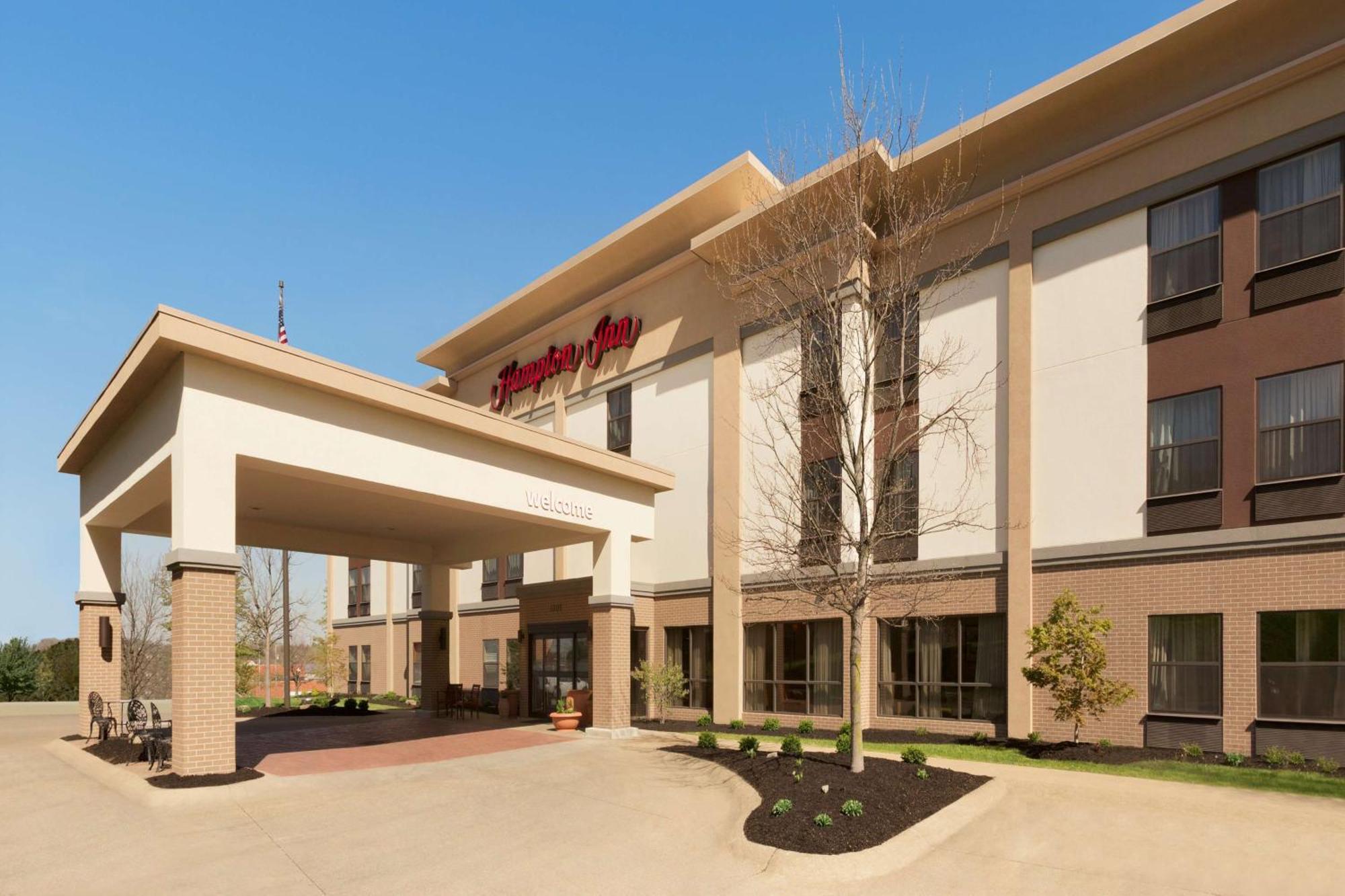 Hampton Inn Zanesville Exterior photo