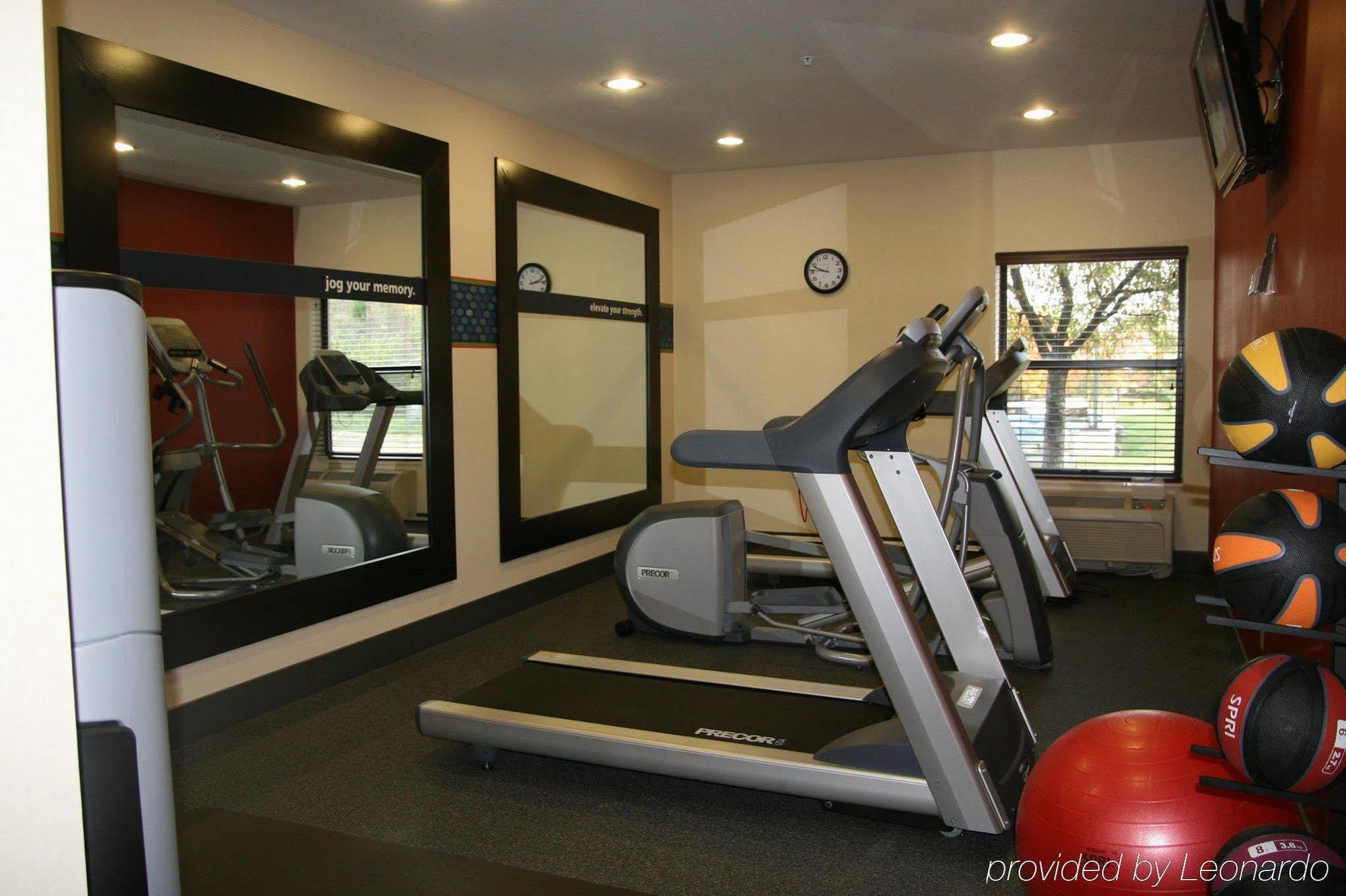 Hampton Inn Zanesville Facilities photo