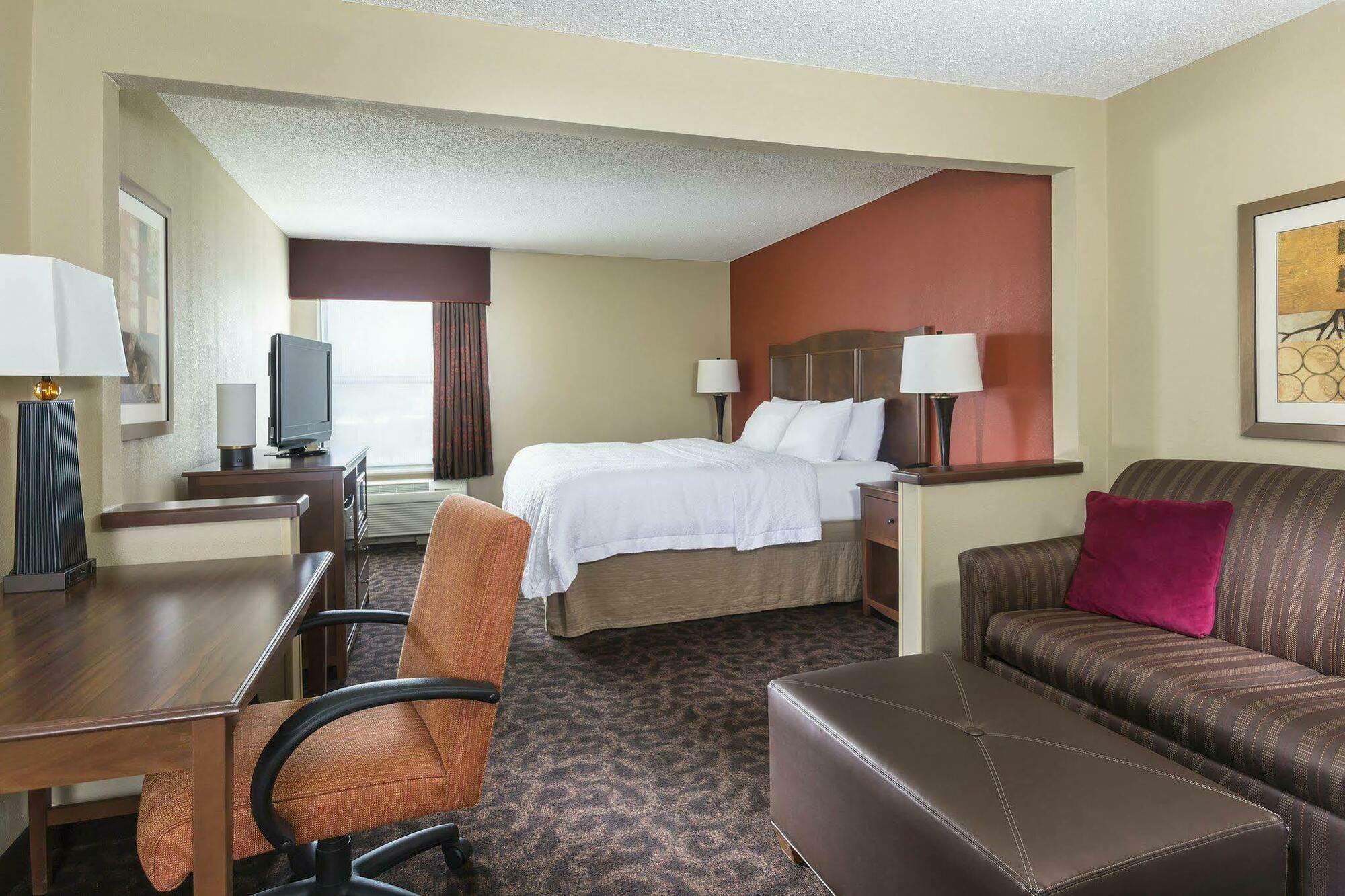 Hampton Inn Zanesville Exterior photo
